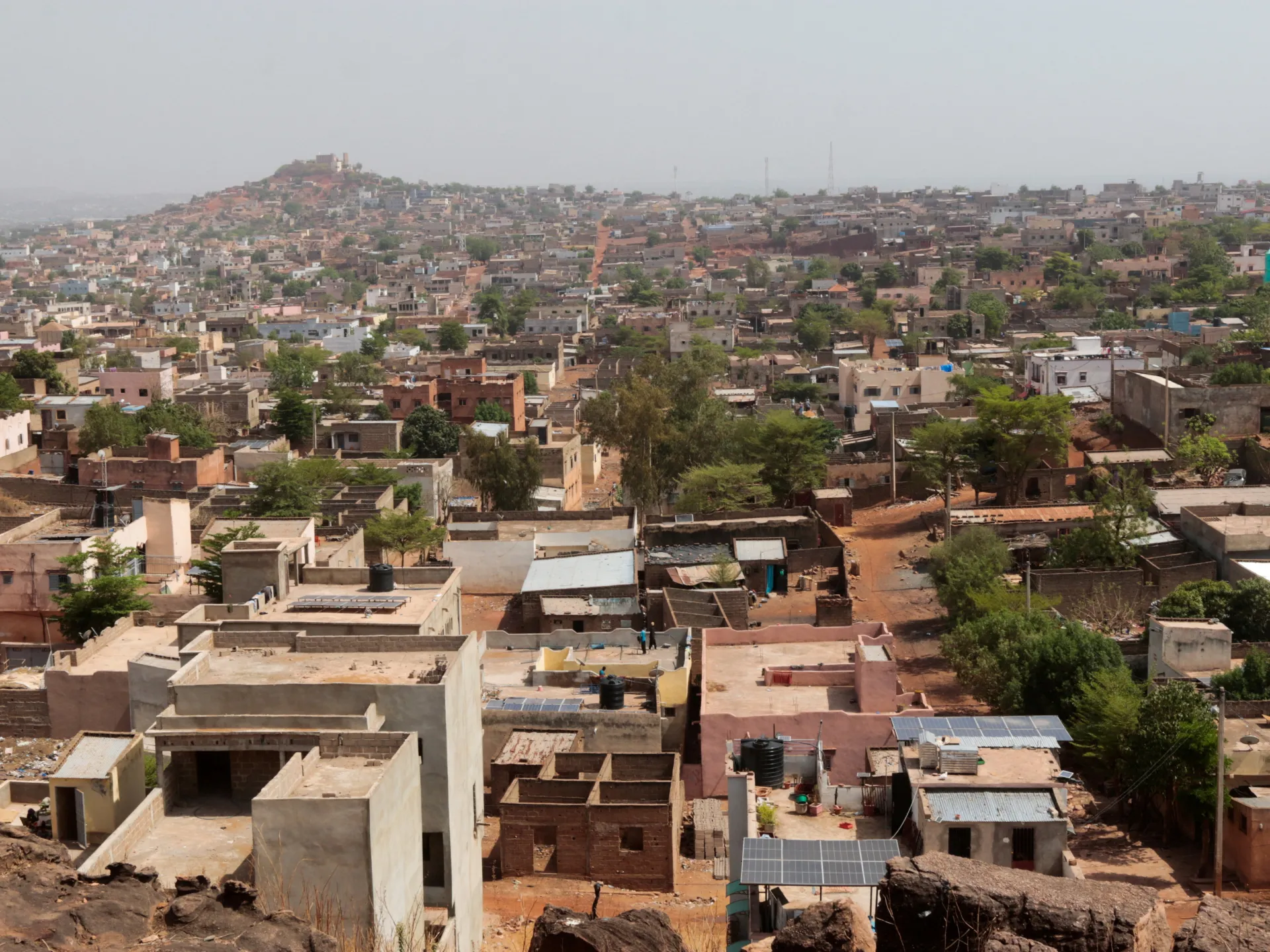 Armed group announces siege on Mali capital