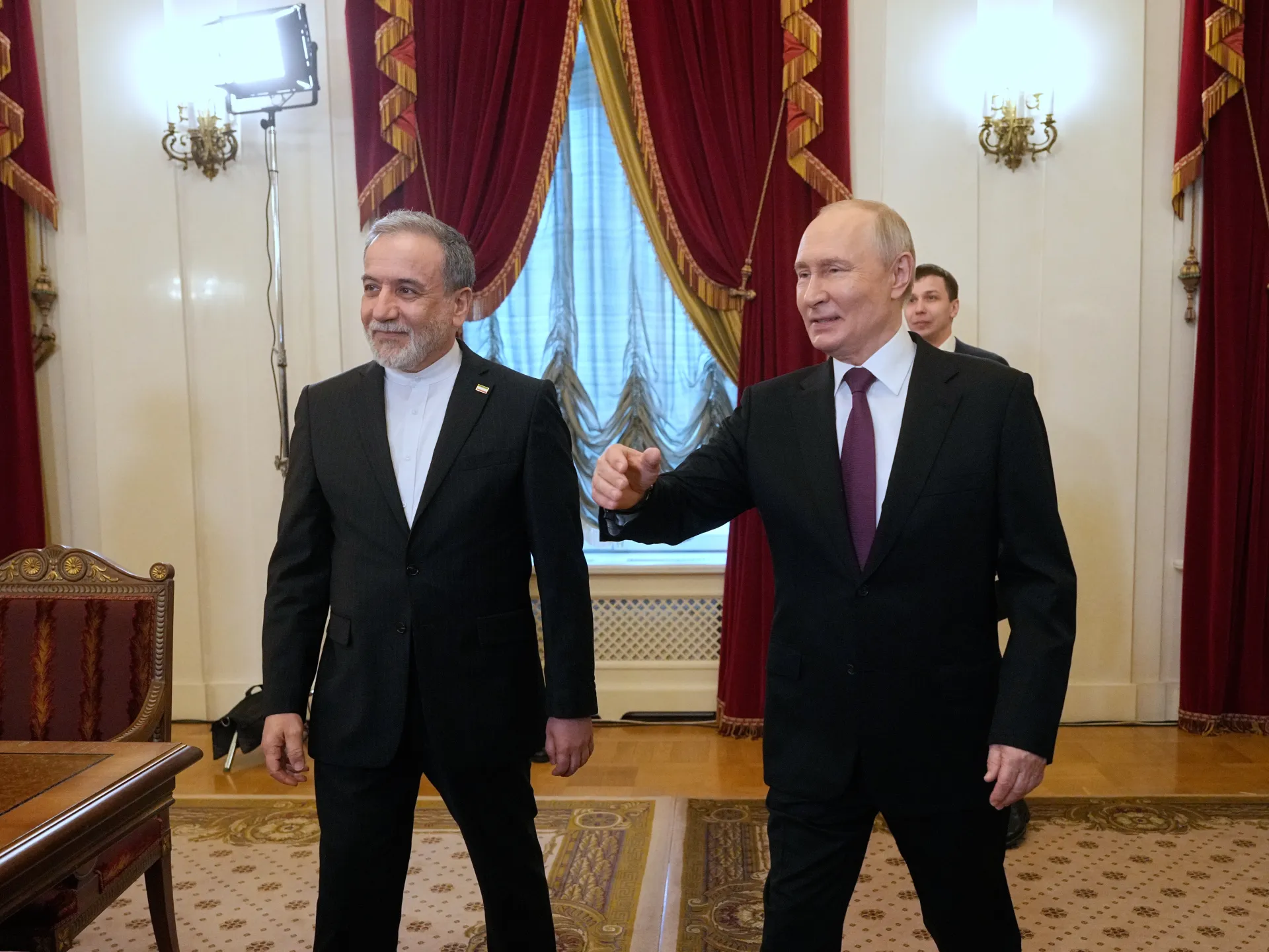 Can Russia serve as an economic lifeline for Iran amid the Hormuz blockade?