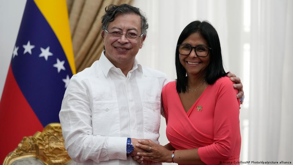 Colombia, Venezuela hold  key talks in post-Maduro visit