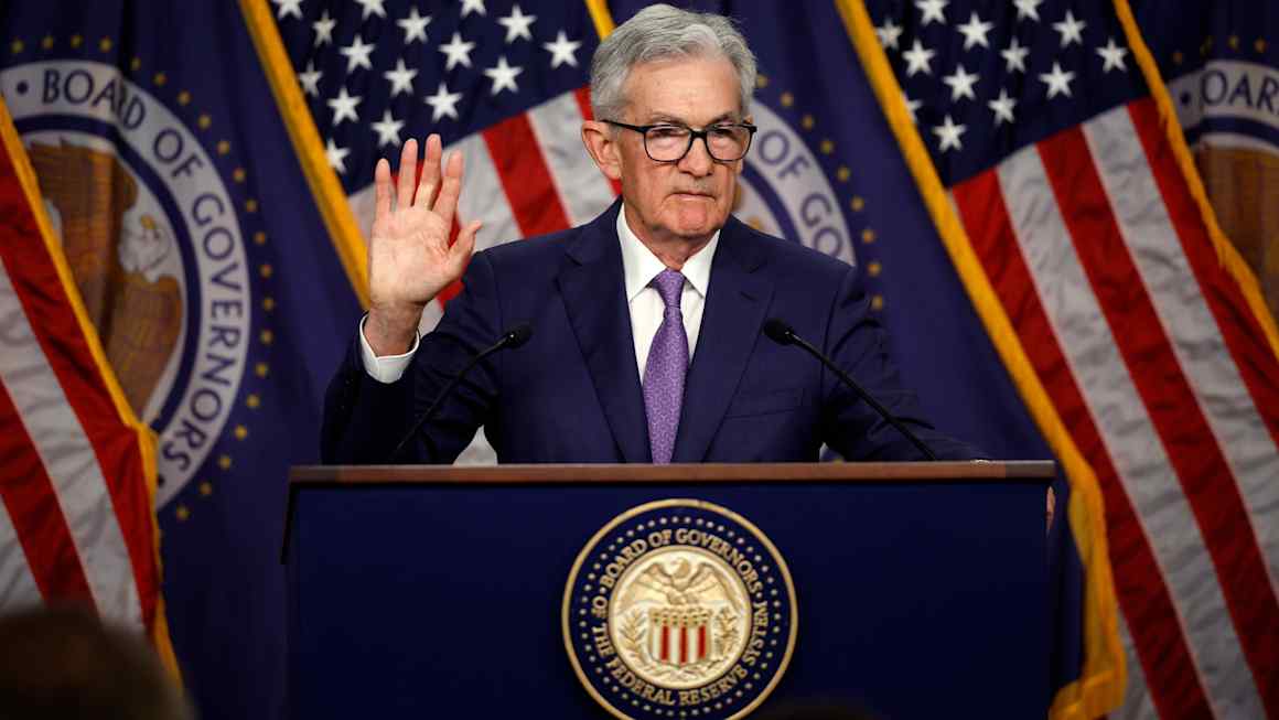 Fed holds rates steady as oil surge sparks divide on central bank board