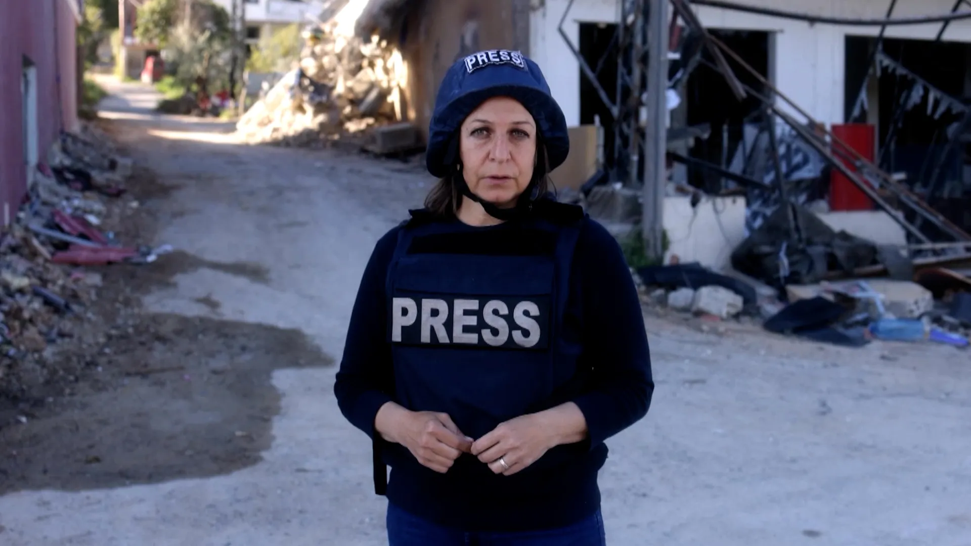 Israeli forces level Lebanese villages situated behind the yellow line