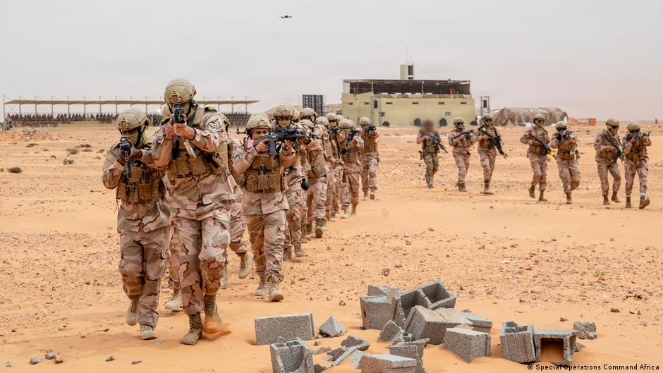 Libya oscillates between cooperation and illusion