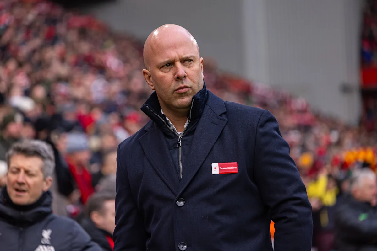 Liverpool legend 'close' to Anfield exit as 'final agreement' in the works