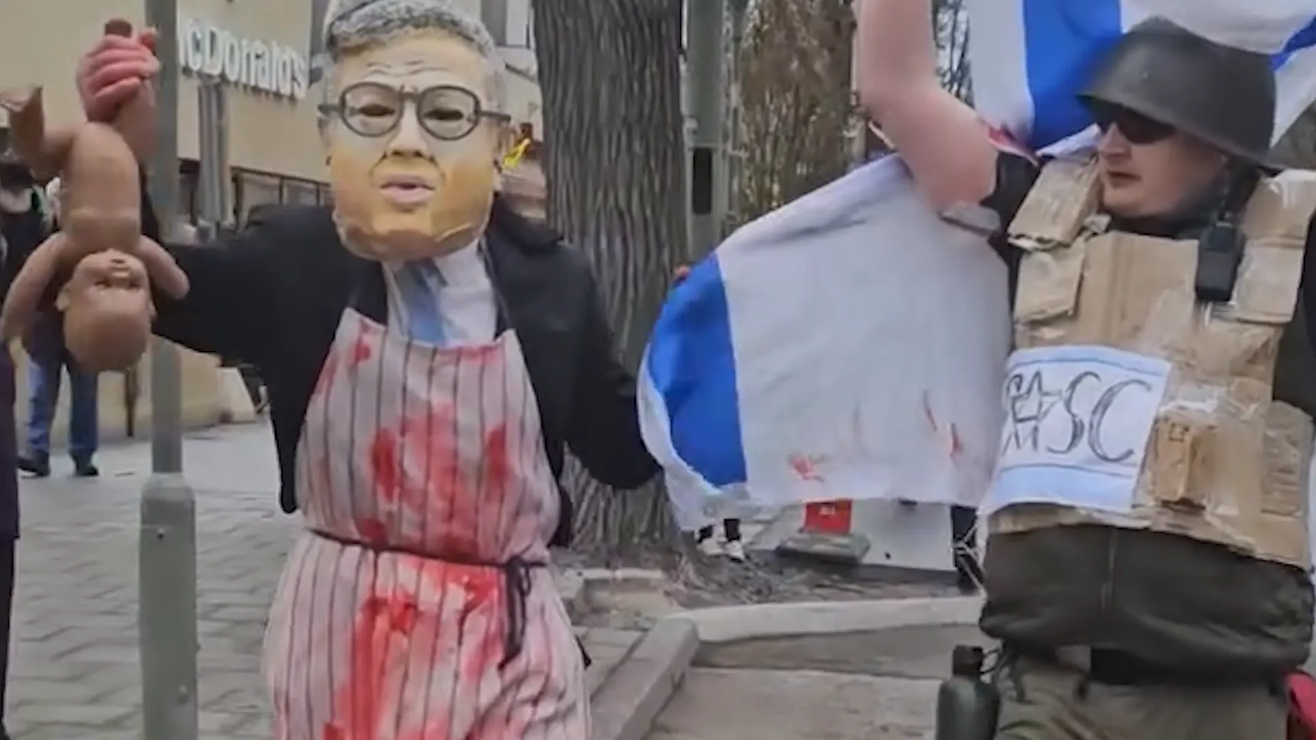 Protestor depicts Israeli minister Ben Gvir covered in blood in Stockholm