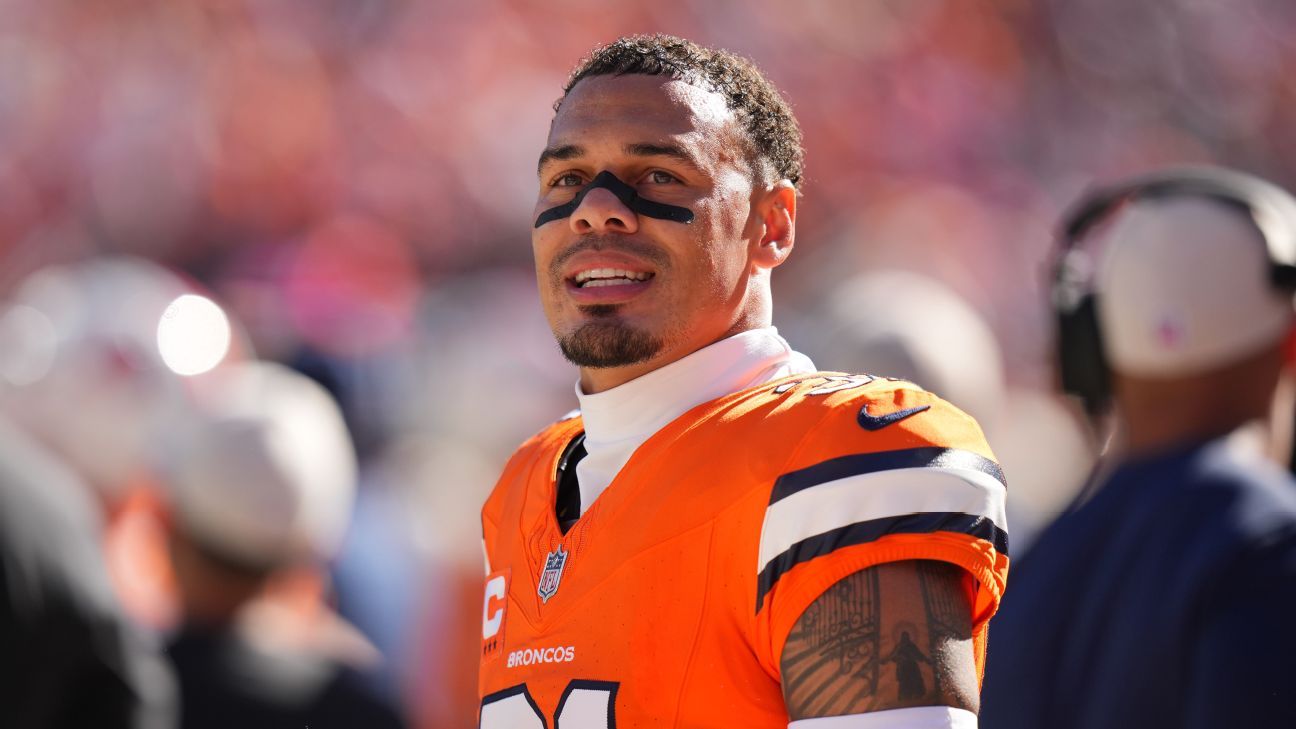 Simmons retires as Bronco: 'My heart, my home'