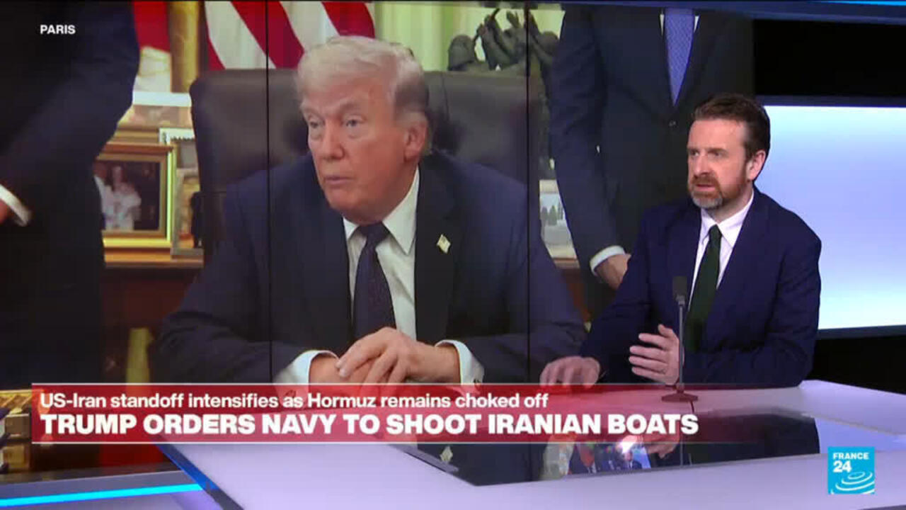 Trump orders navy to shoot Iranian boats