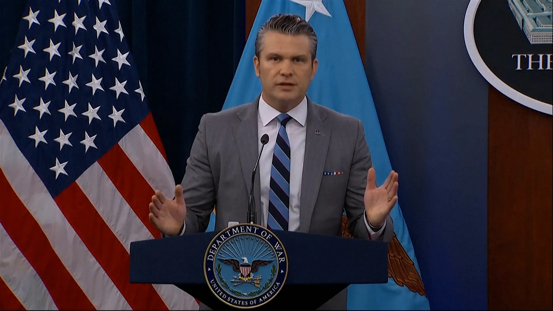 US Navy authorised to target Iranian fast boats in Strait of Hormuz