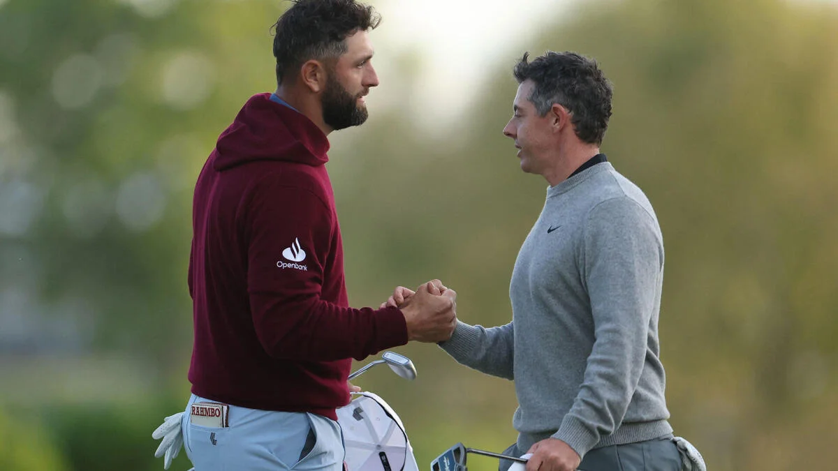
                        2026 PGA Championship picks, odds: Rory McIlroy, Jon Rahm among nine who can catch leader Alex Smalley
                    