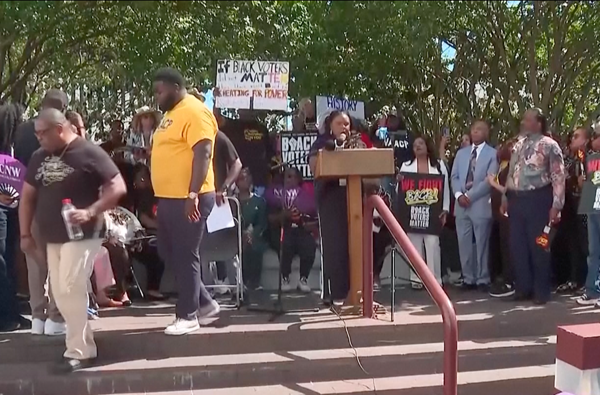 Alabama lawmakers adjourn after protests over redistricting