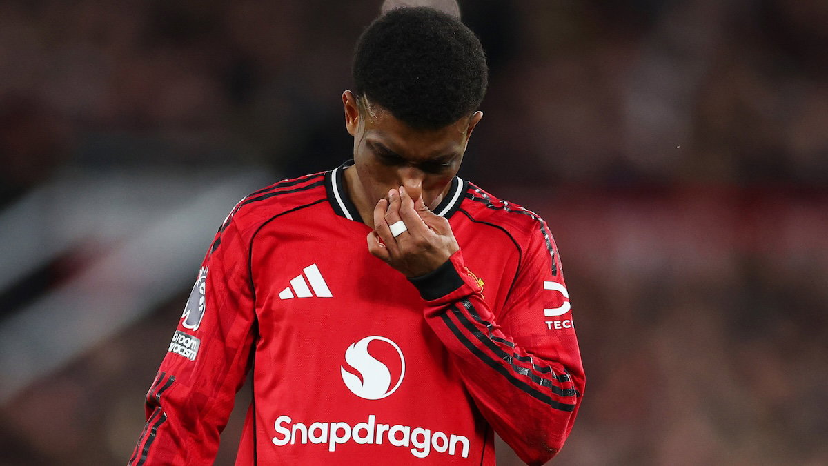 Amad Diallo: Sunderland boss addresses speculation over move for Man United star