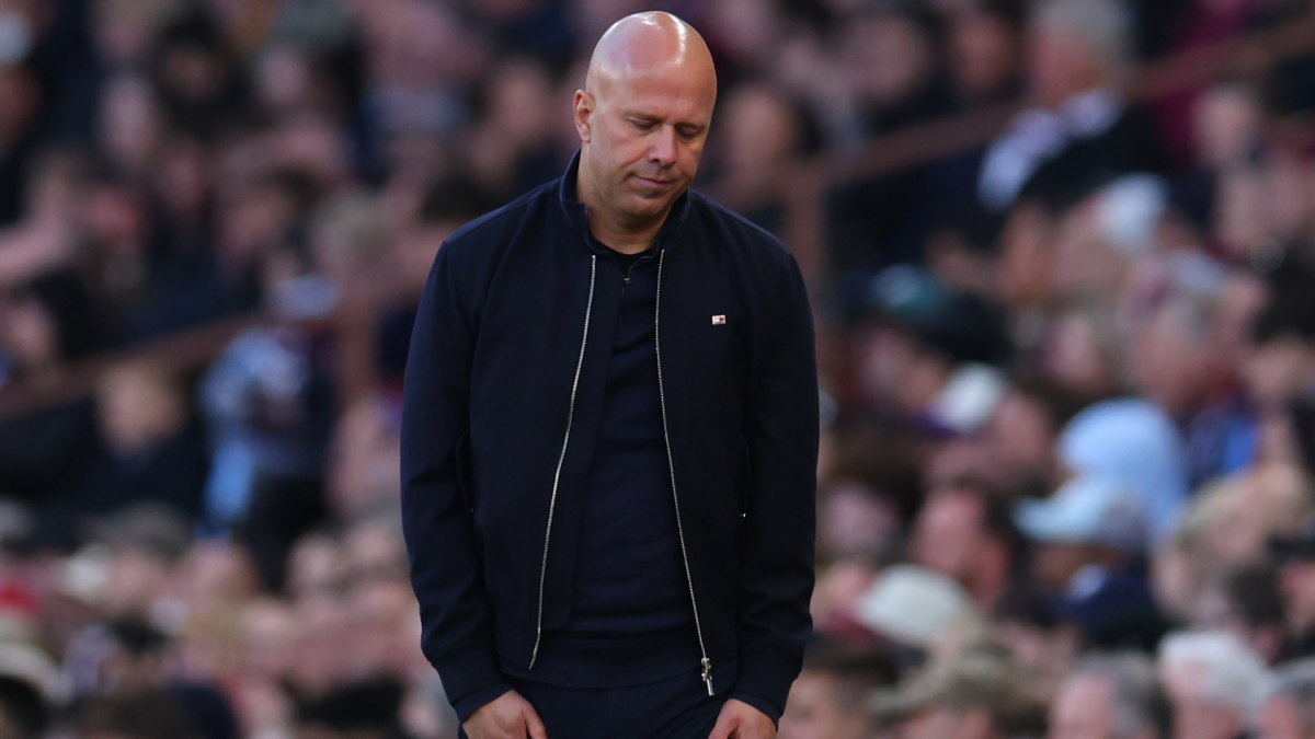 
                        Arne Slot out at Liverpool after two seasons: Andoni Iraola top candidate to replace him, per report
                    