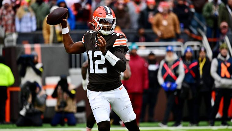 Bears trade proposal moves on from quarterback in deal with Browns to end Shedeur Sanders times in Cleveland