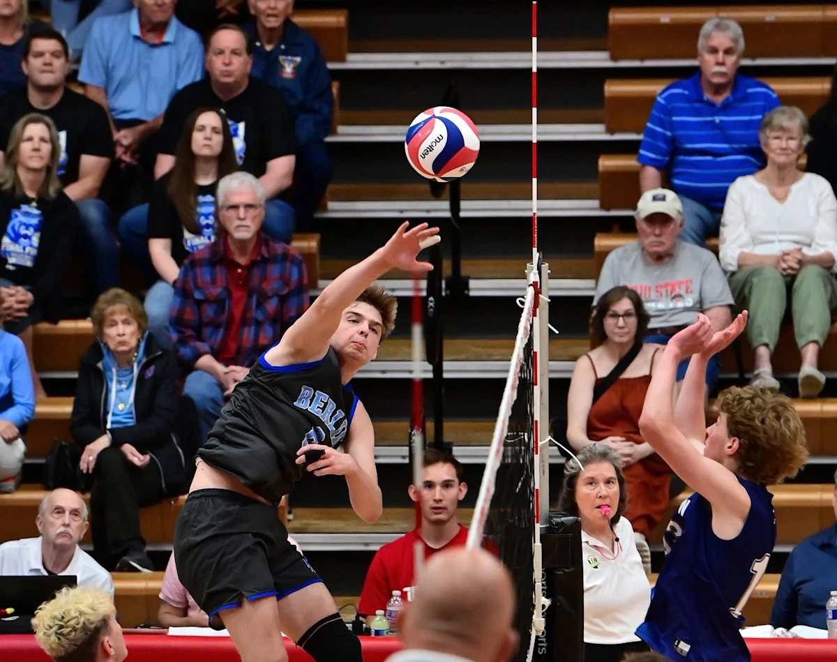 Berlin, St. Charles, Thomas Worthington lose volleyball state semis