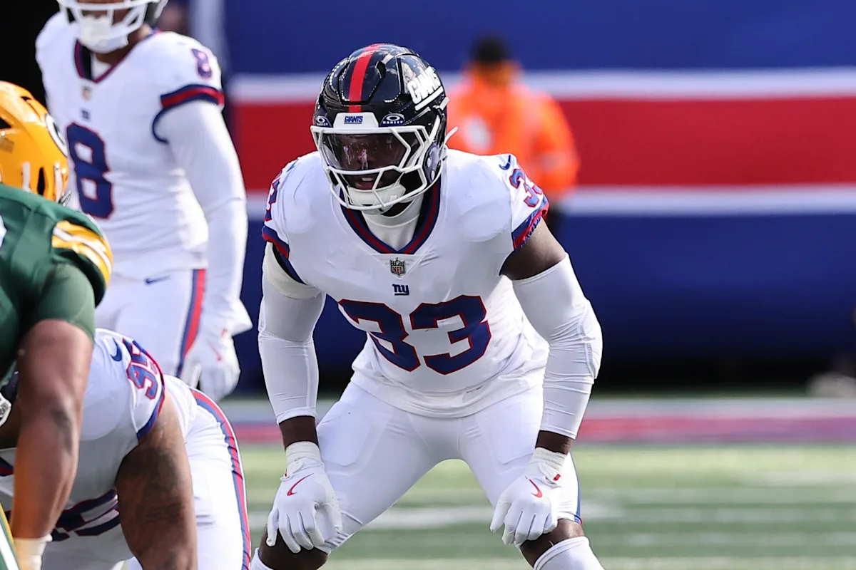Buffalo Bills sign ILB, release rookie WR