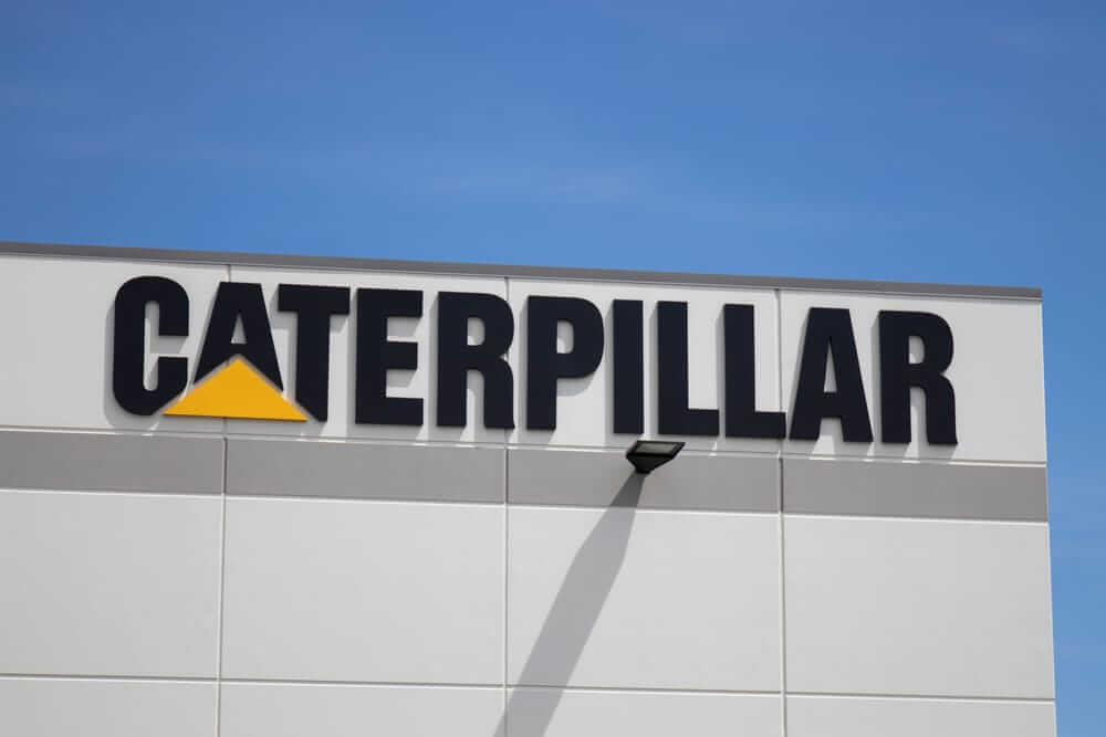 Caterpillar Stock Outlook: Is Wall Street Bullish or Bearish?