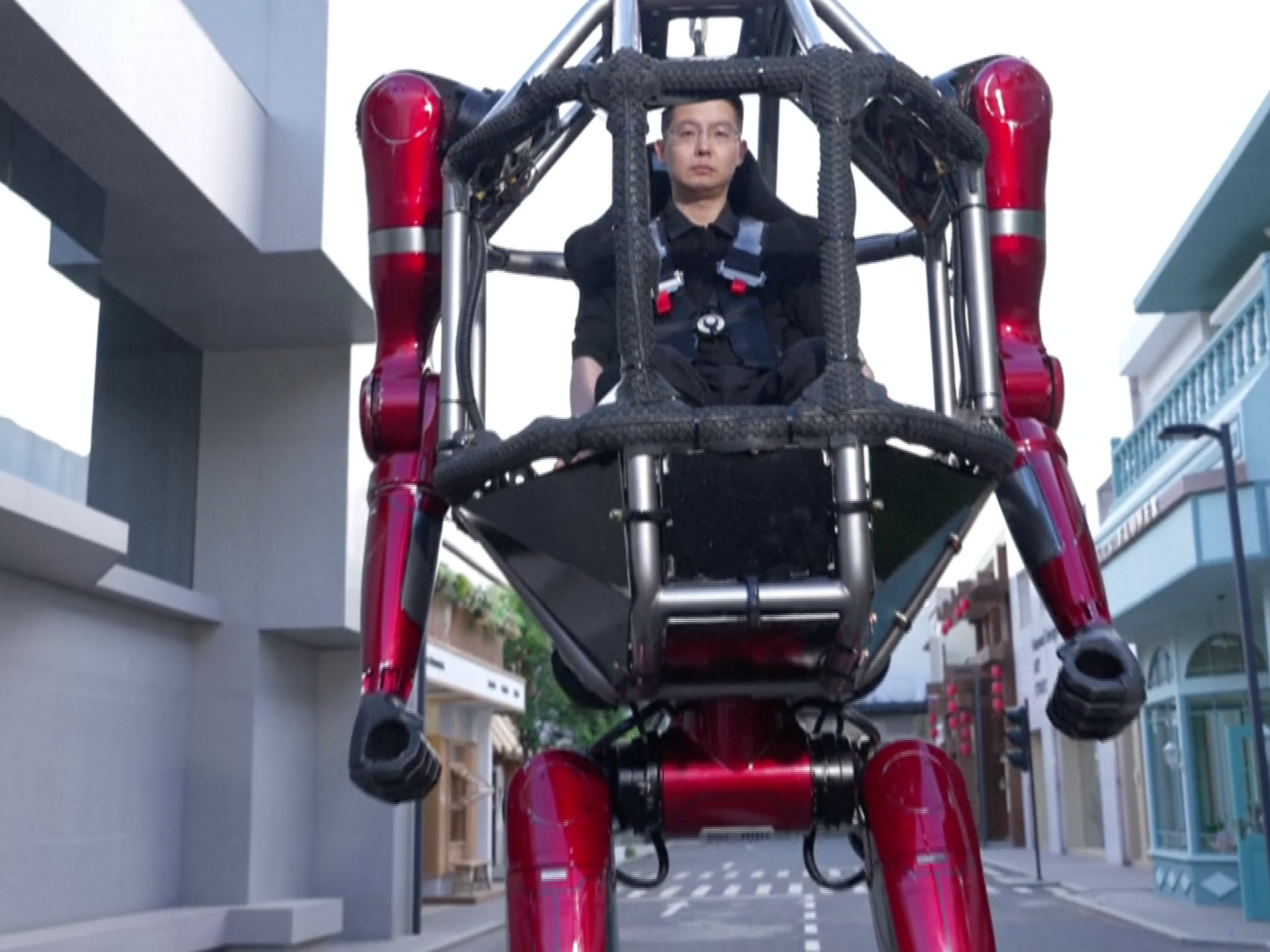 Chinese firm unveils ‘transformer’ style manned robot