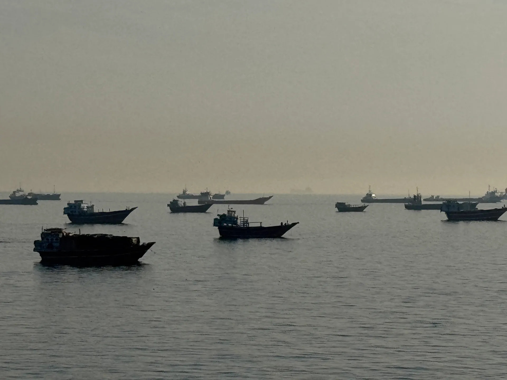 Chinese supertankers exit Hormuz as Trump, Vance talk up Iran deal