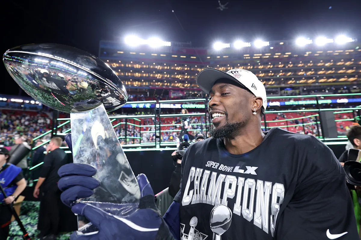 Dante Fowler says DeMarcus Lawrence lured him to sign with Seahawks with Super Bowl promise