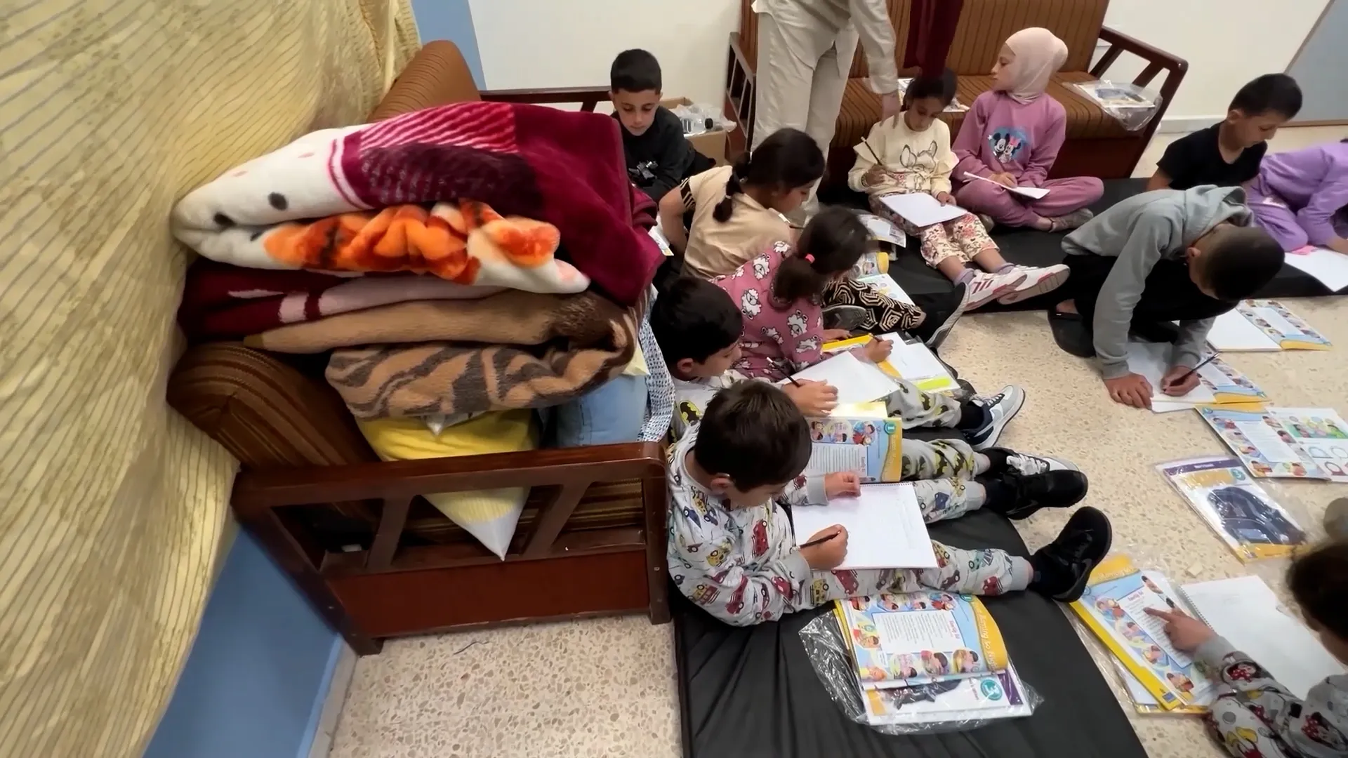 Displaced Lebanese children keep learning amid displacement