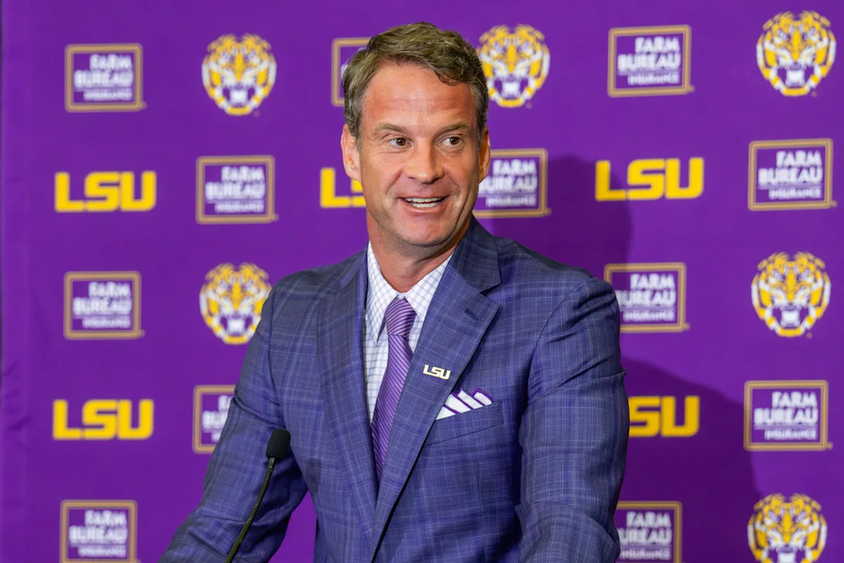 ESPN: 'College GameDay' marks 40th season, 500th road show on Sept 5. at LSU