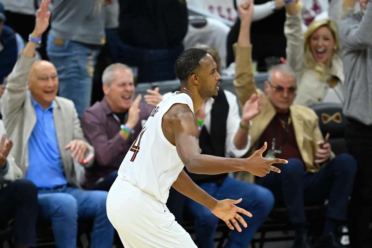 Evan Mobley's offense shows up big for Cavs in tough first round