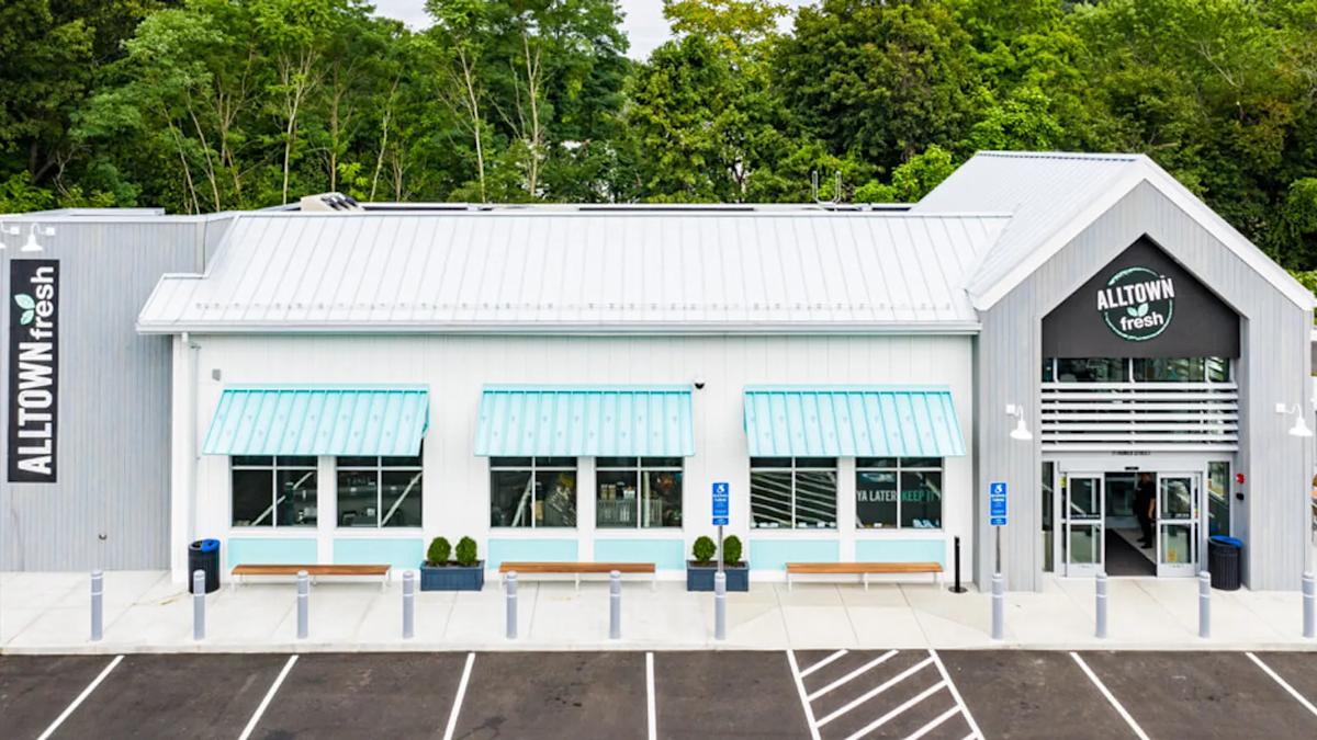 Global Partners taps Starbucks vet to lead retail operations