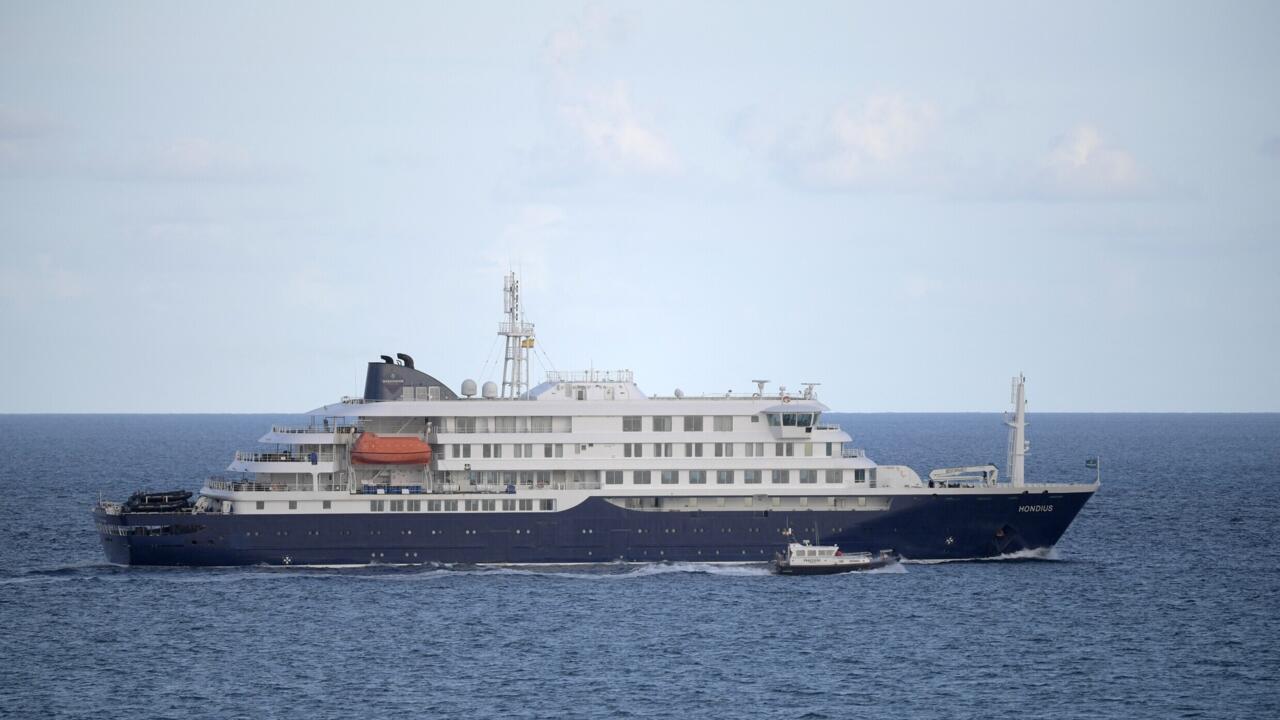 Hantavirus-hit cruise ship MV Hondius arrives in Rotterdam for disinfection