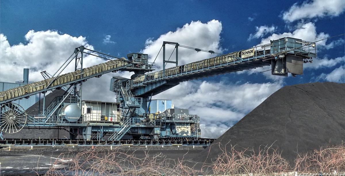 Here is Why IAMGOLD (IAG) is One of the Best Mid Cap Stocks with Highest Upside Potential