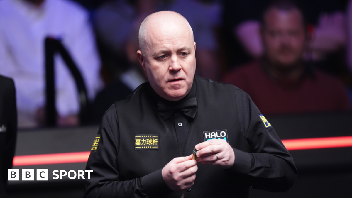 Higgins builds slender semi-final lead over Murphy