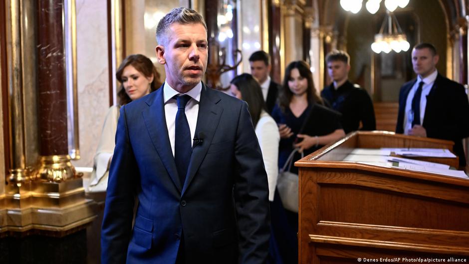 Hungary's new Prime Minister Magyar seeks to fix Poland ties