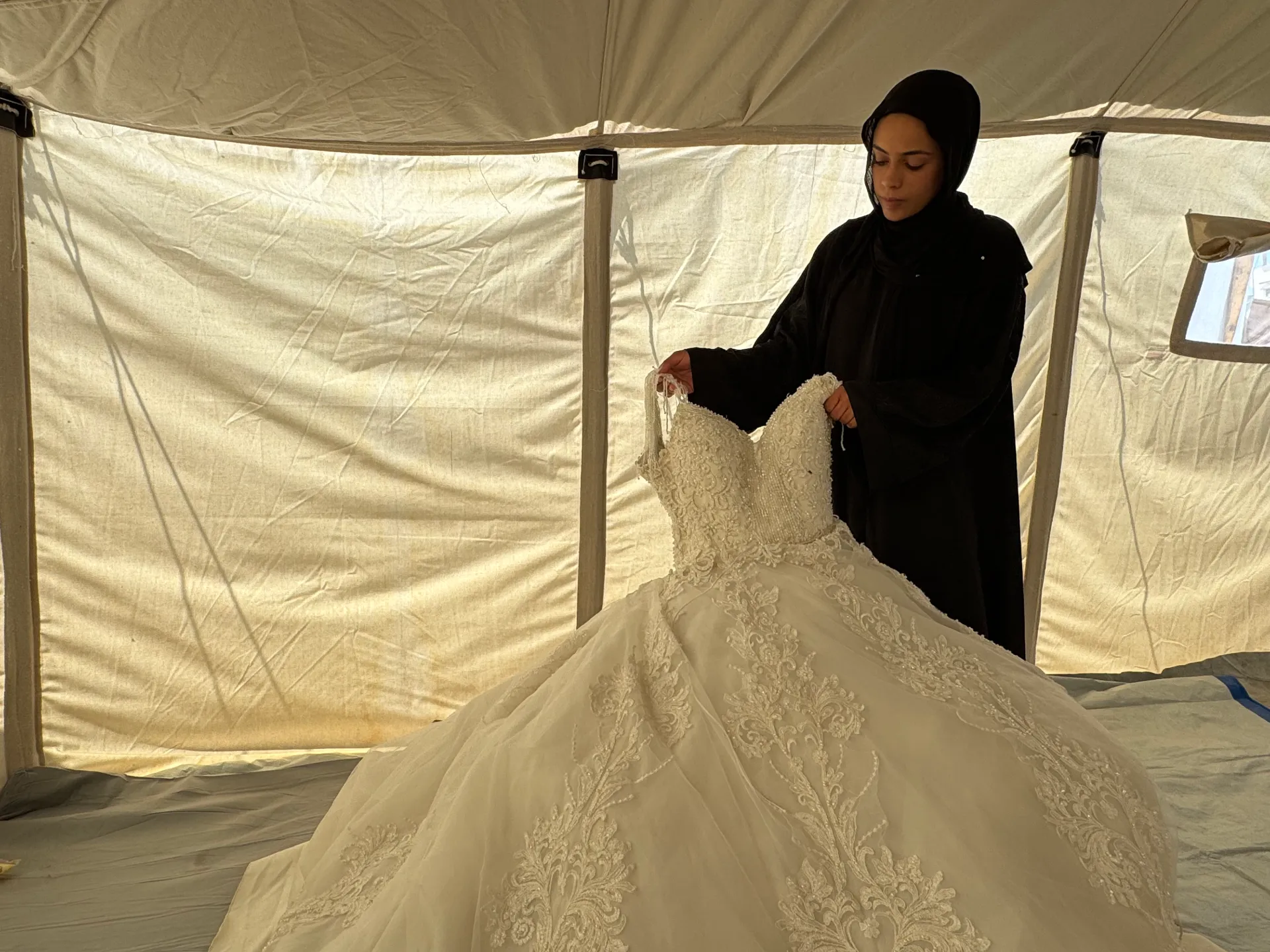 In Gaza, the simplest of weddings are barely affordable