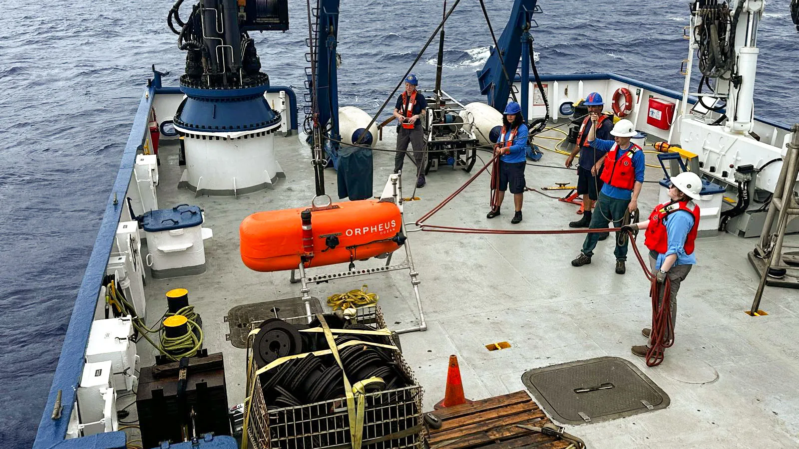 Inexpensive seafloor-hopping submersibles could stoke deep-sea science—and mining