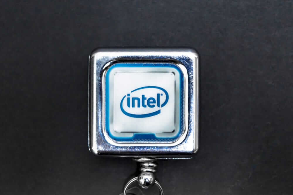 Intel Is Supposed to Be in a New CPU Era But Its Losing Market Share to AMD and Arm