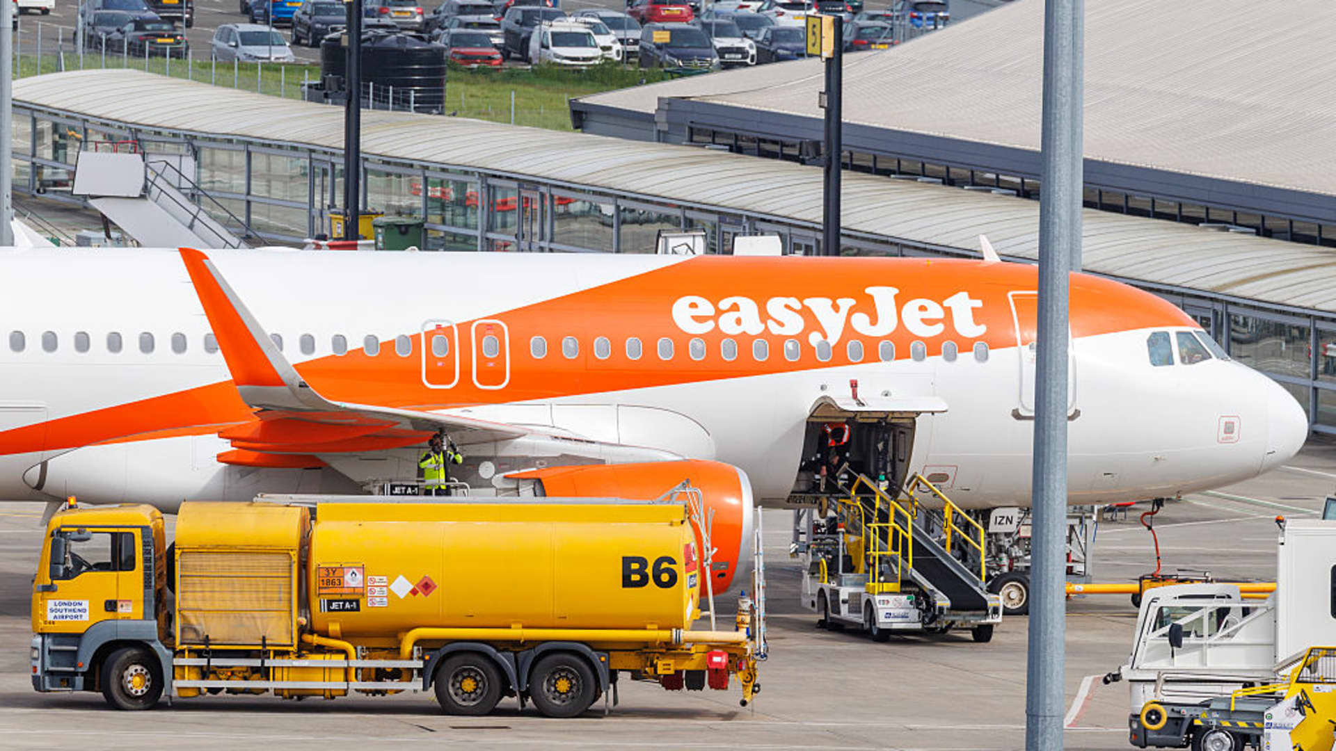 Iran war threatens jet fuel shortage that could disrupt summer travel in Asia and Europe