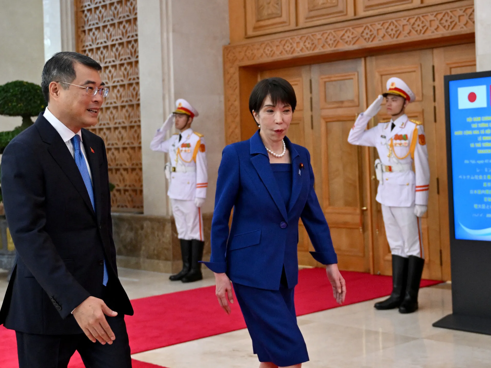 Japan’s Takaichi pledges deeper energy cooperation with Vietnam