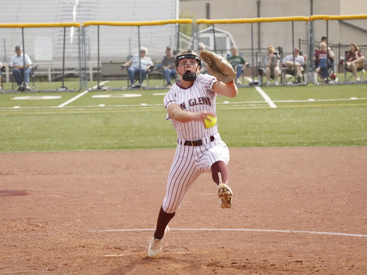 John Glenn rules D-IV regional semifinal, blanking Gallia Academy to reach Elite 8