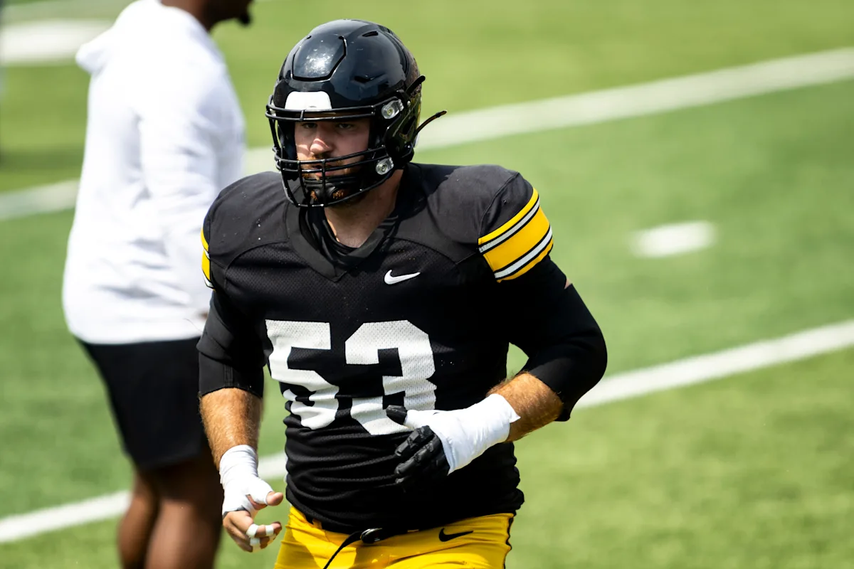Michael Myslinski granted final year of eligibility with Iowa football