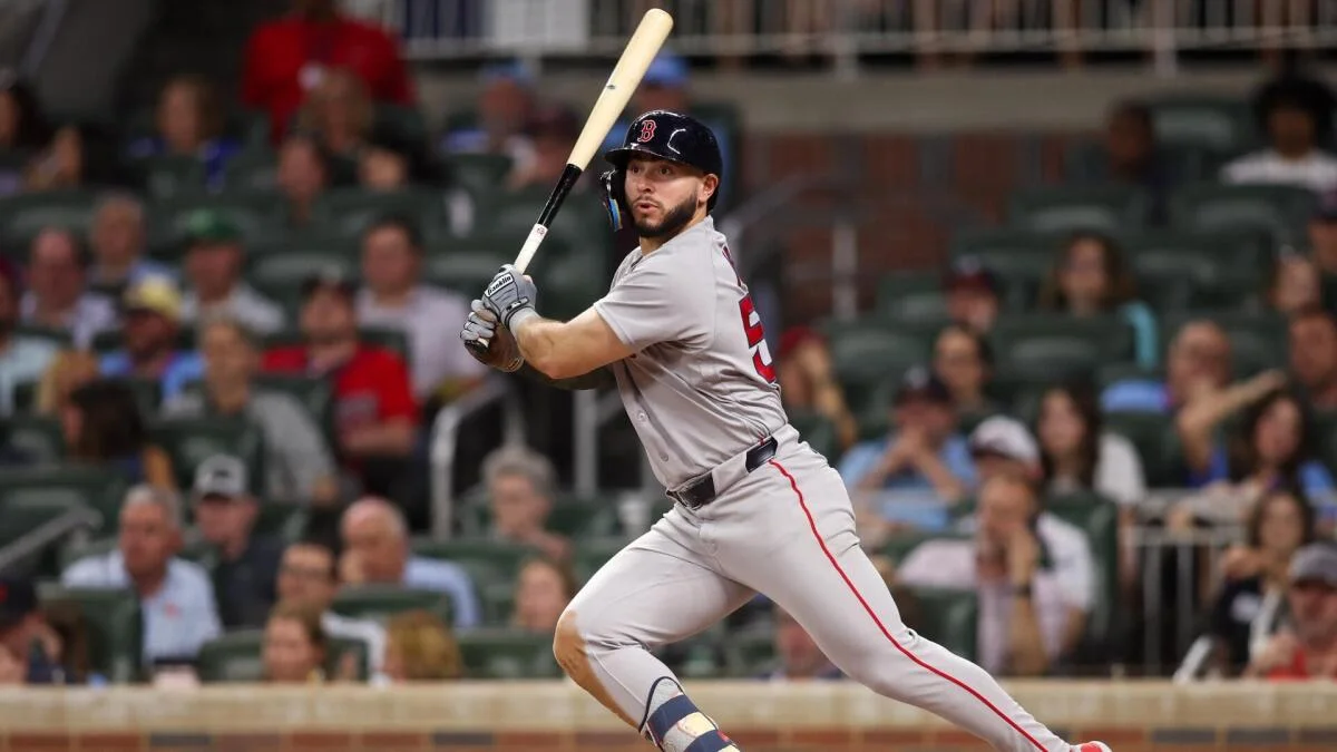 
                        MLB DFS: Top DraftKings, FanDuel daily Fantasy baseball picks include Wilyer Abreu on Monday, May 18
                    