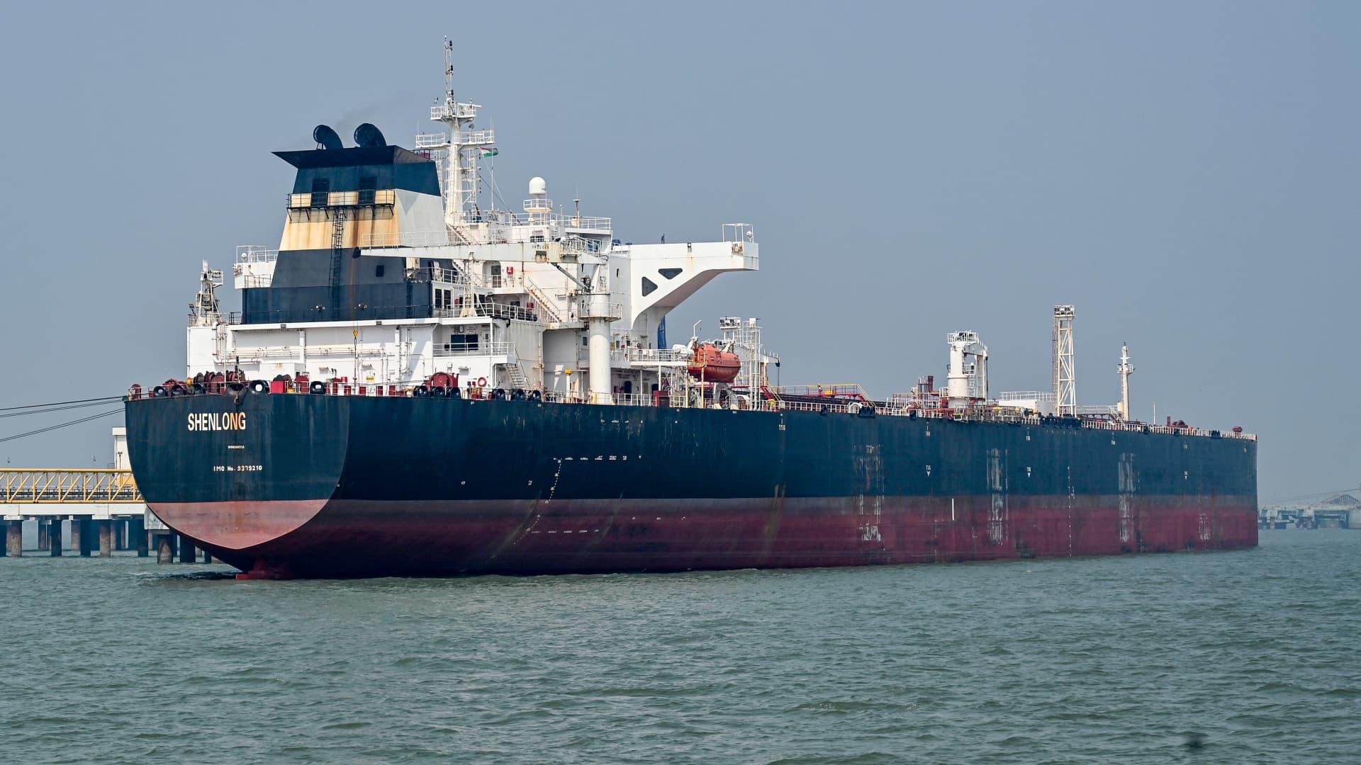 Oil climbs as Netanyahu warns Iran conflict is ‘not over,’ Trump rejects Tehran's proposal to end war
