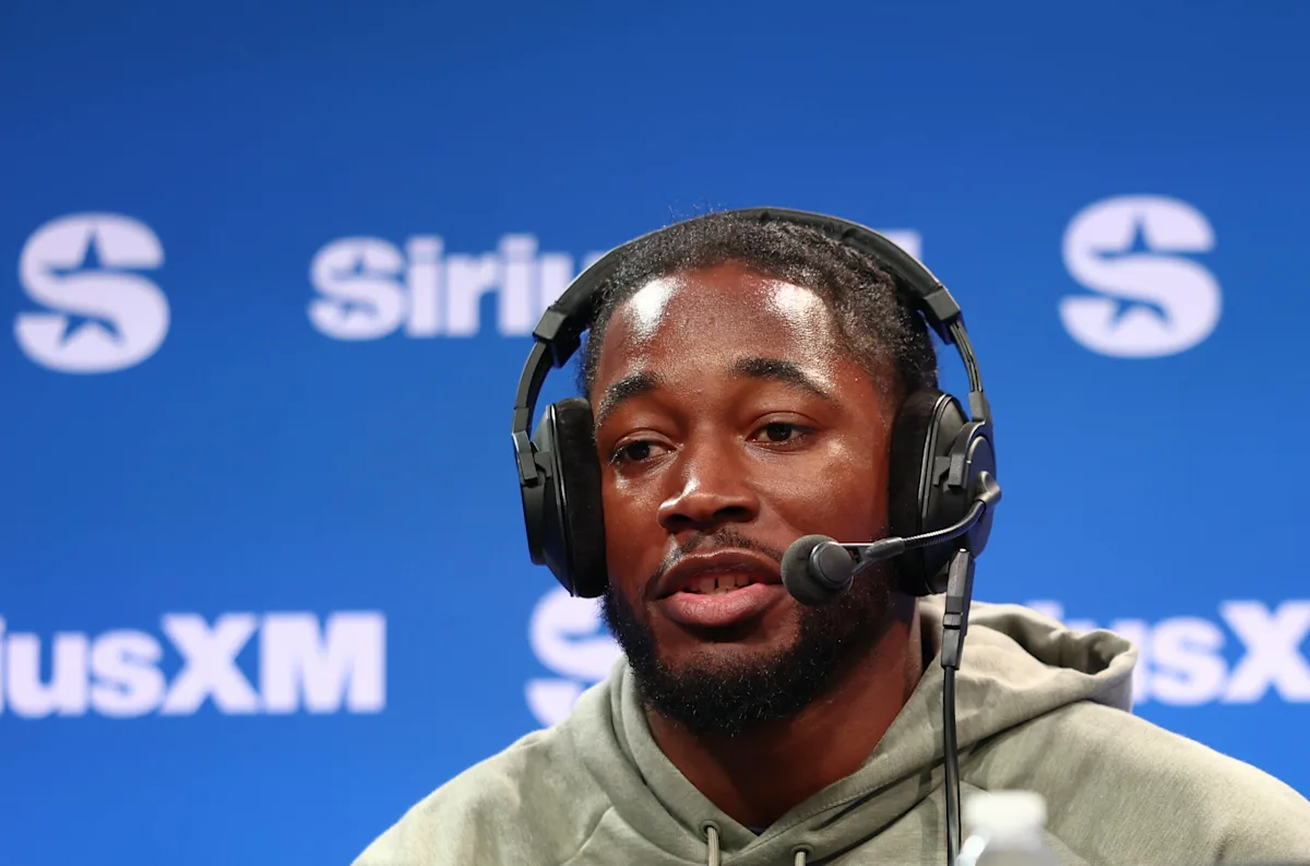 Patriots WR Romeo Doubs calls Josh McDaniels 'completely different'