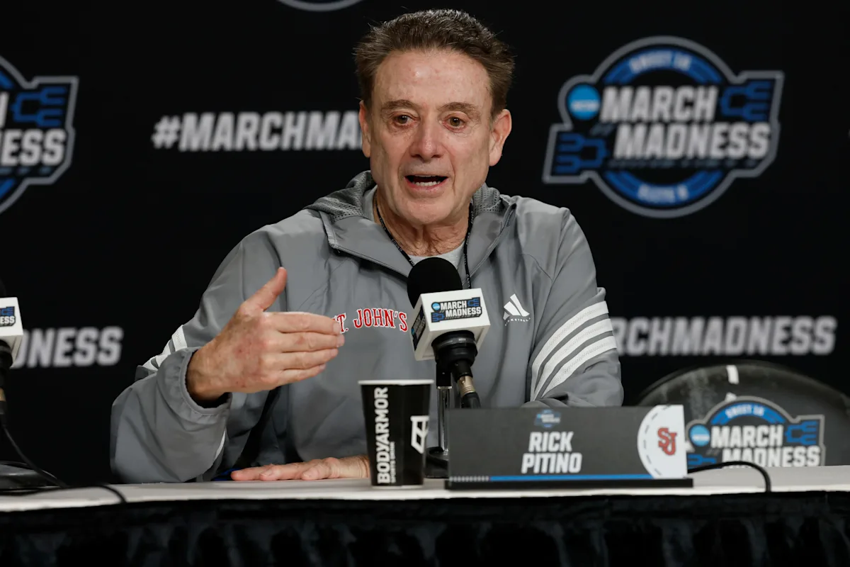 Rick Pitino questions expanded March Madness pushback: 'Why and who cares?'