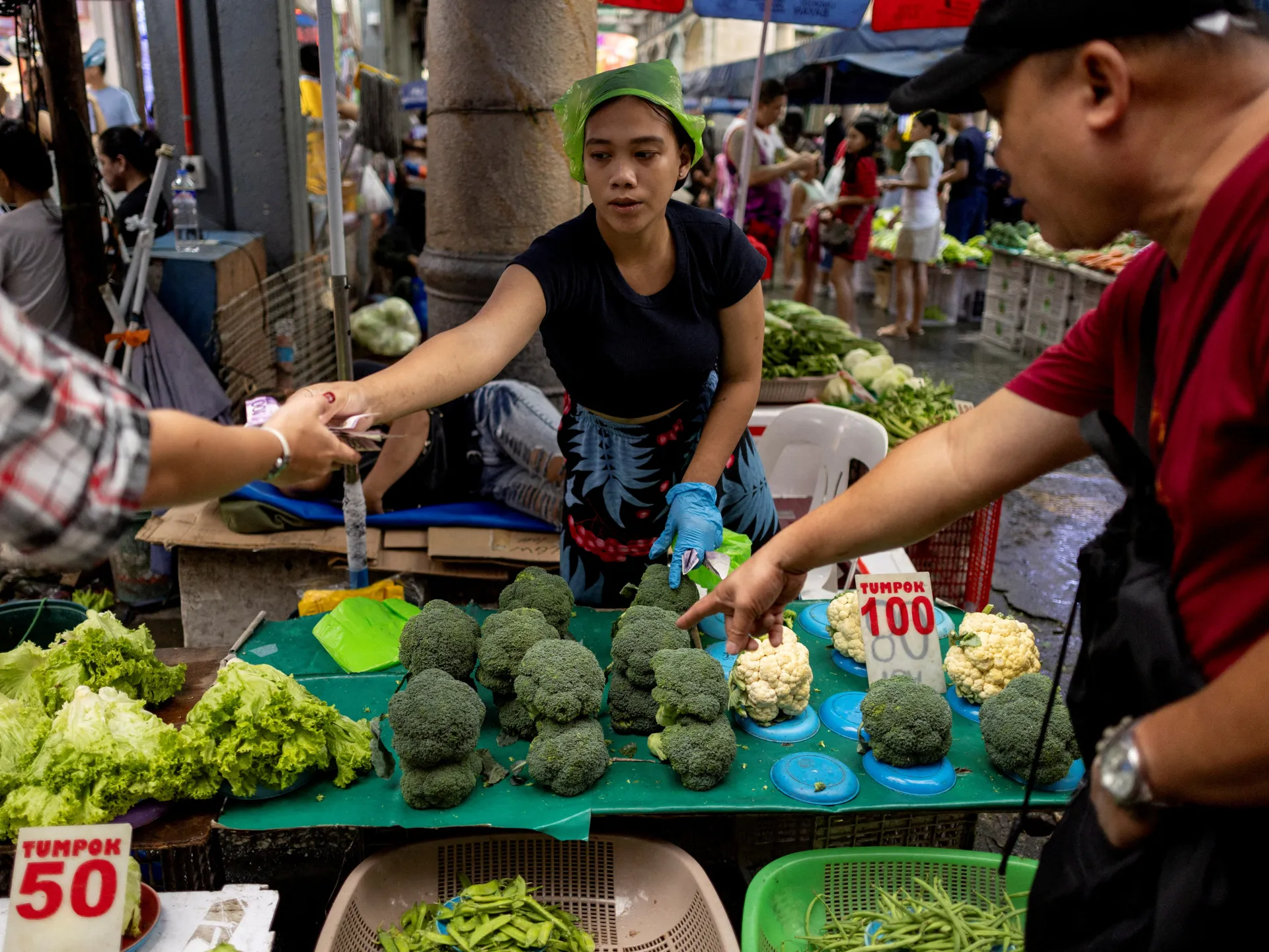 Rising Fuel costs overshadowing agenda for ASEAN summit in the Philippines