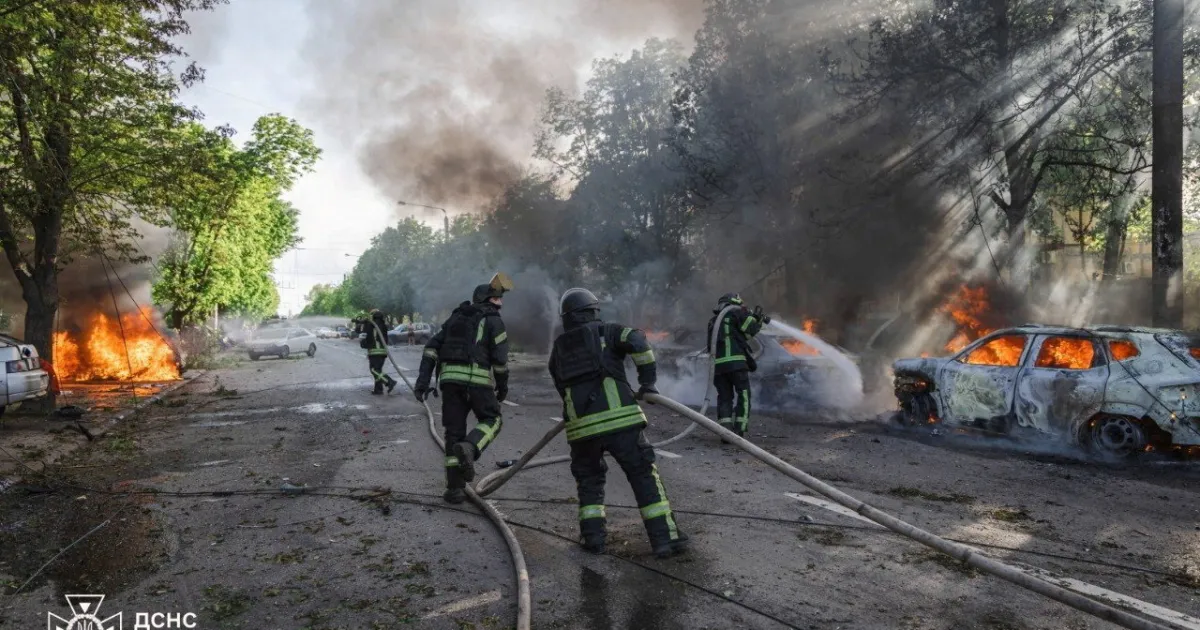 Russia, Ukraine trade fire, blame despite Victory Day ceasefire