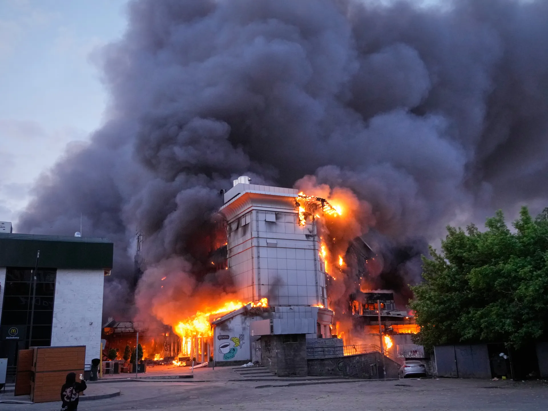 Russian attacks on Ukraine’s Kyiv kill at least four people