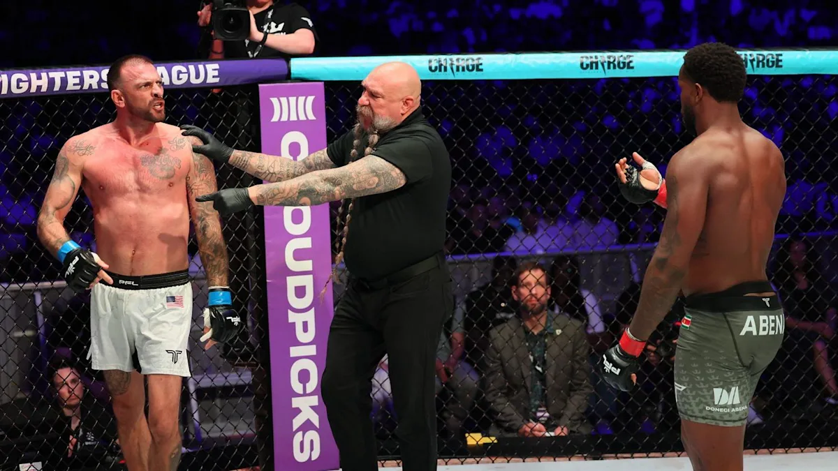 Schilling quits 37 seconds into return after headbutt