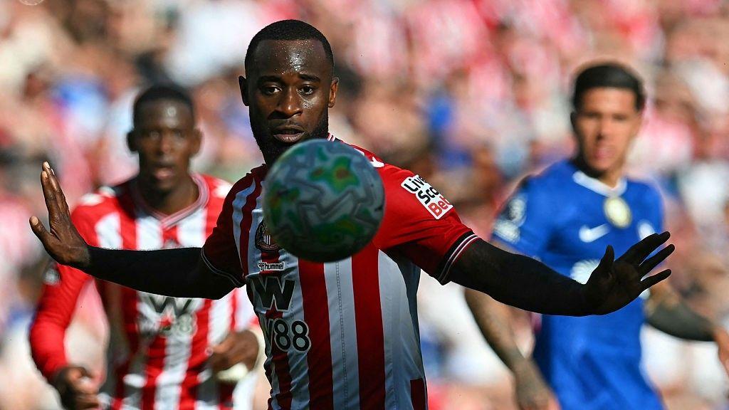 Should Sunderland make Geertruida move permanent?