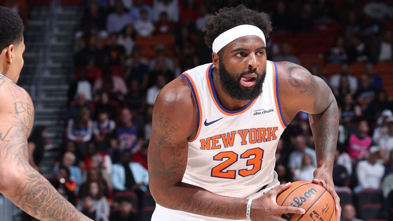 Sources: Knicks' Robinson to play after surgery