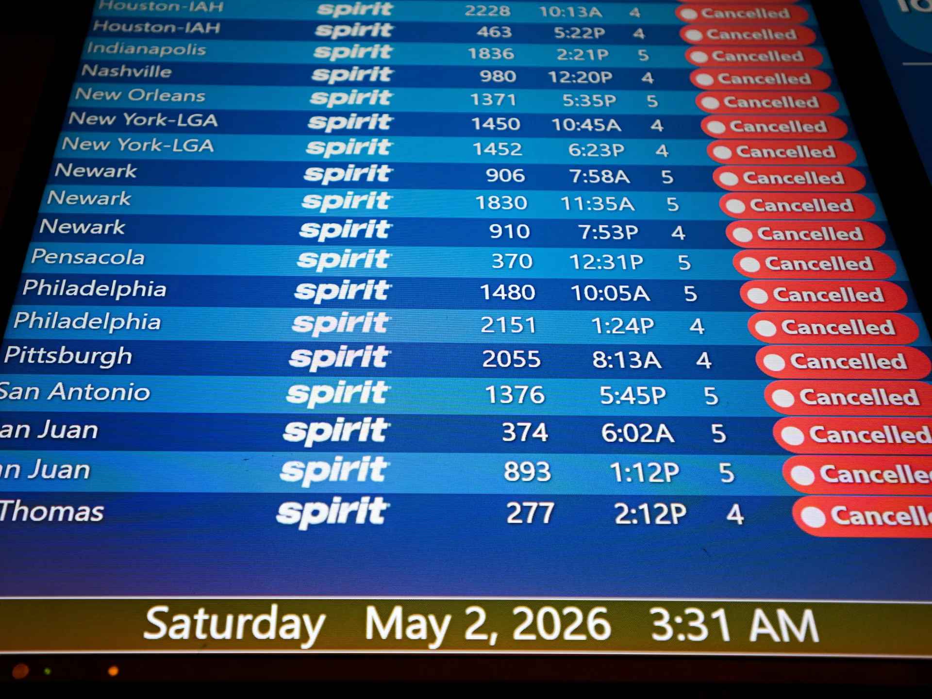 Spirit Airlines collapses amid rising fuel costs from war on Iran