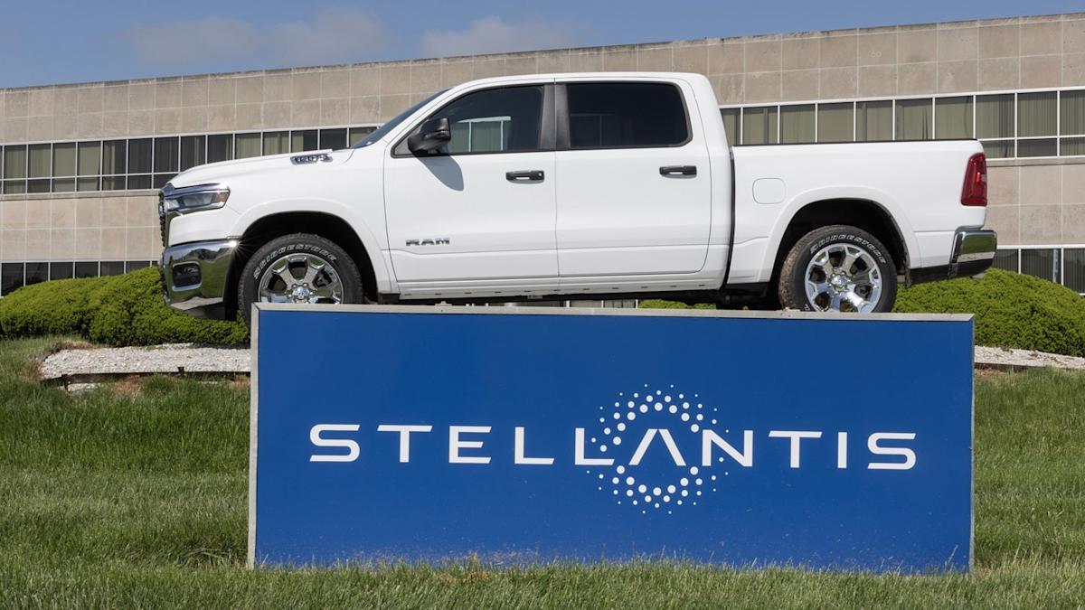 Stellantis to build Dongfeng’s Voyah EVs at French plant