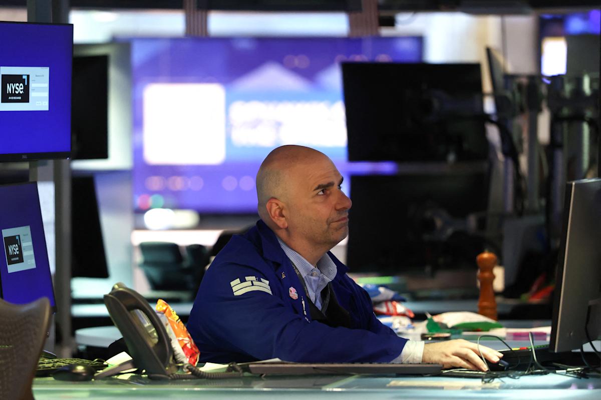 Stock market today: Dow, S&P 500, Nasdaq futures slide as rising yields keep up pressure